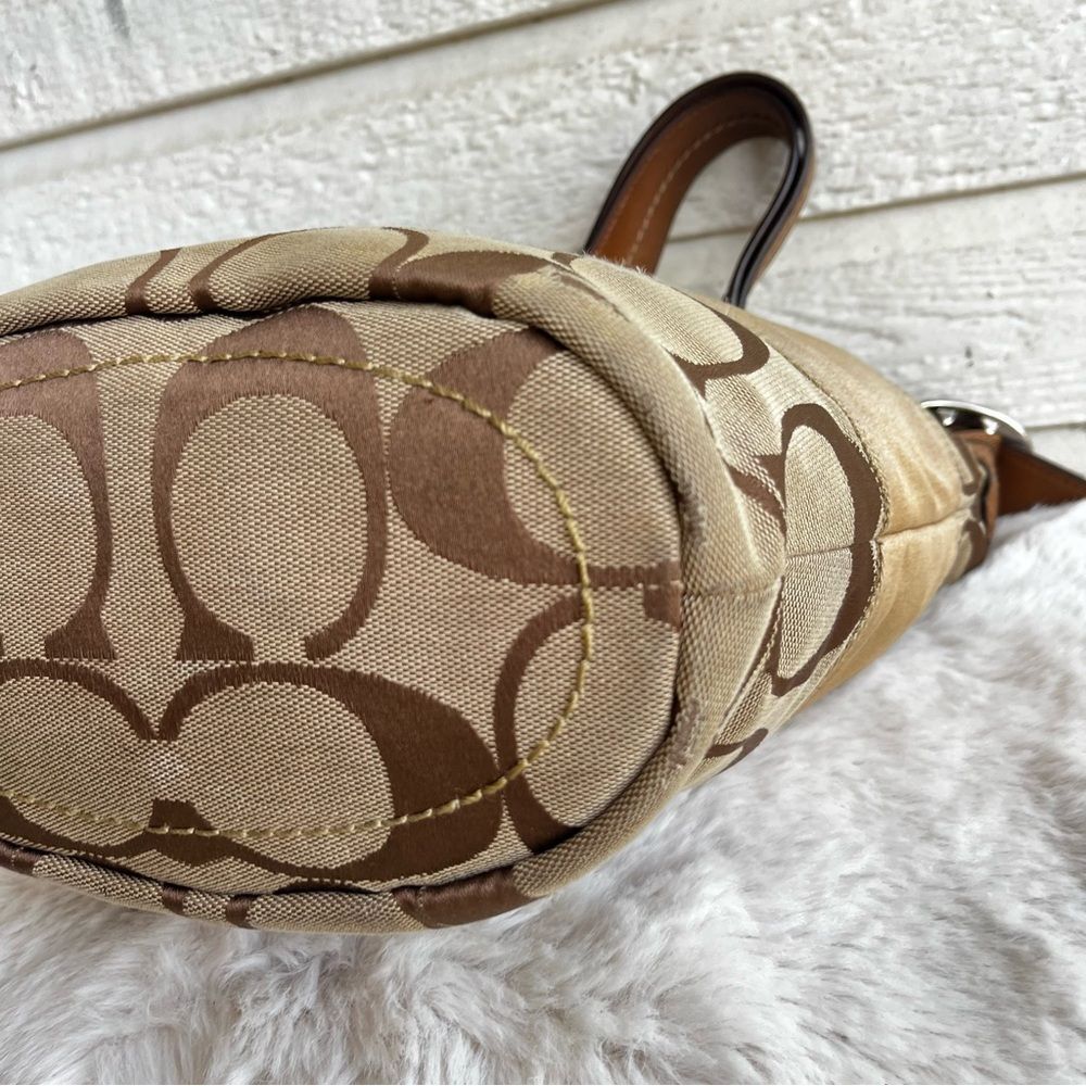 COACH Khaki Signature Stripe Bleecker Bucket Bag Shoulder Bag Crossbody 13362 - Picture 6 of 9